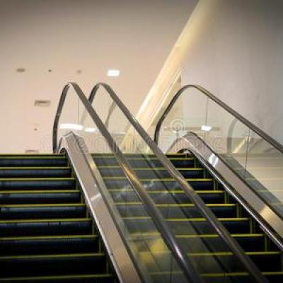 What is the difference between an escalator and a moving sidewalk? What is the difference between an escalator and a moving sidewalk?