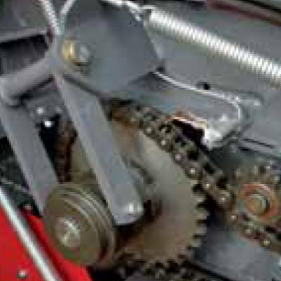 The problem of chain and sprocket meshing